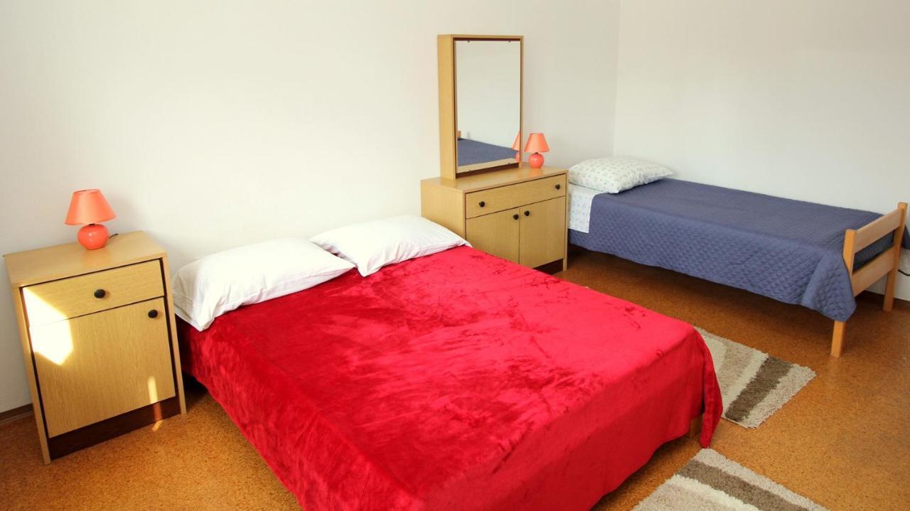 Apartmani Loli Ugljan Buitenkant foto